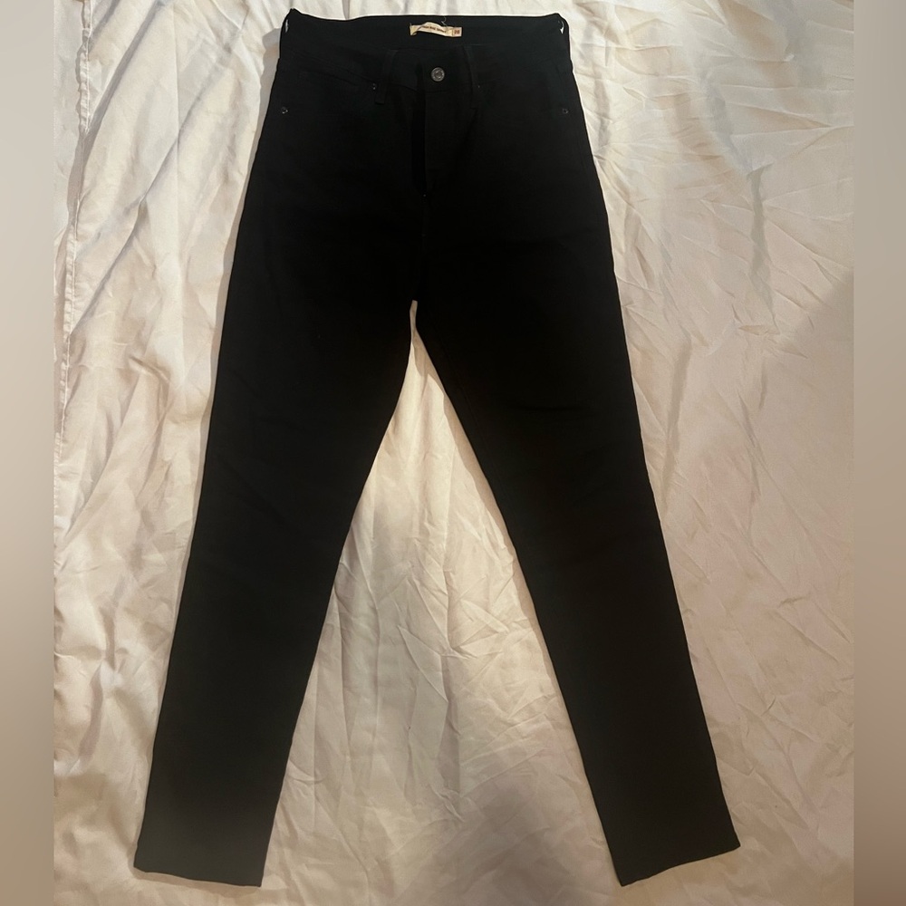 Levi’s Black High Rise Skinny Jeans